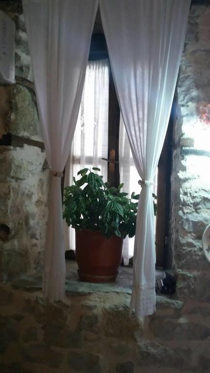 Bujtina Kodiket Guesthouse Berat Eksteriør bilde